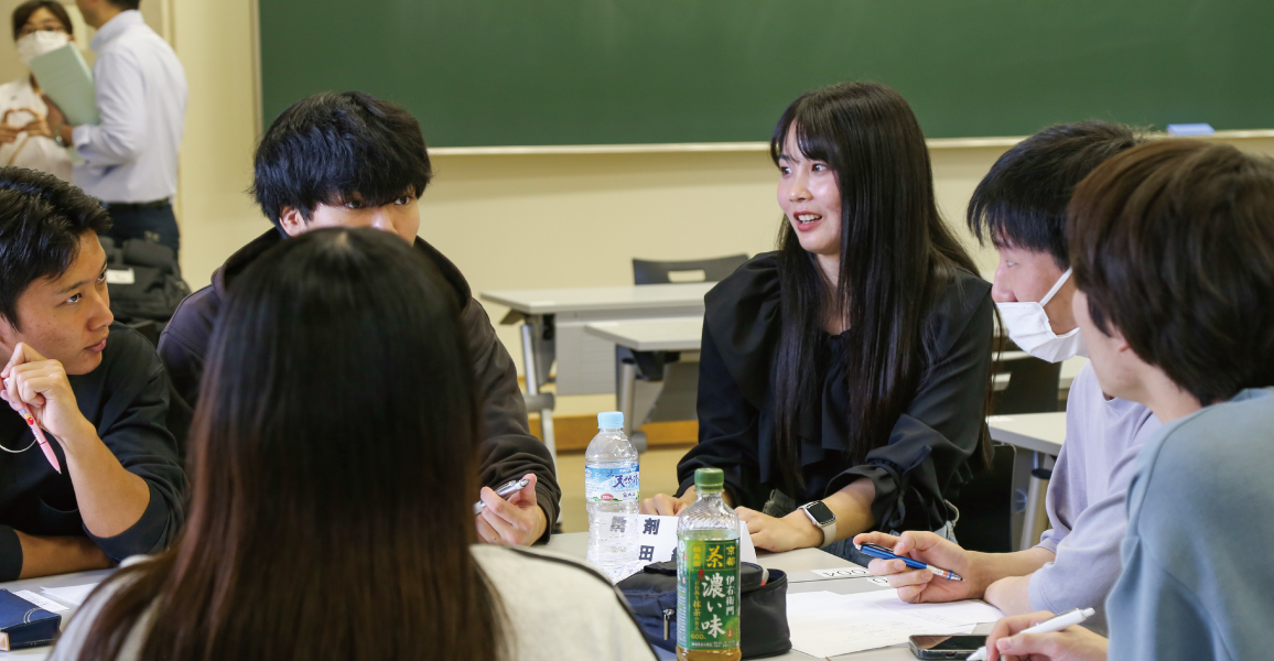 自分を正しく見つめる目をイメージ画像